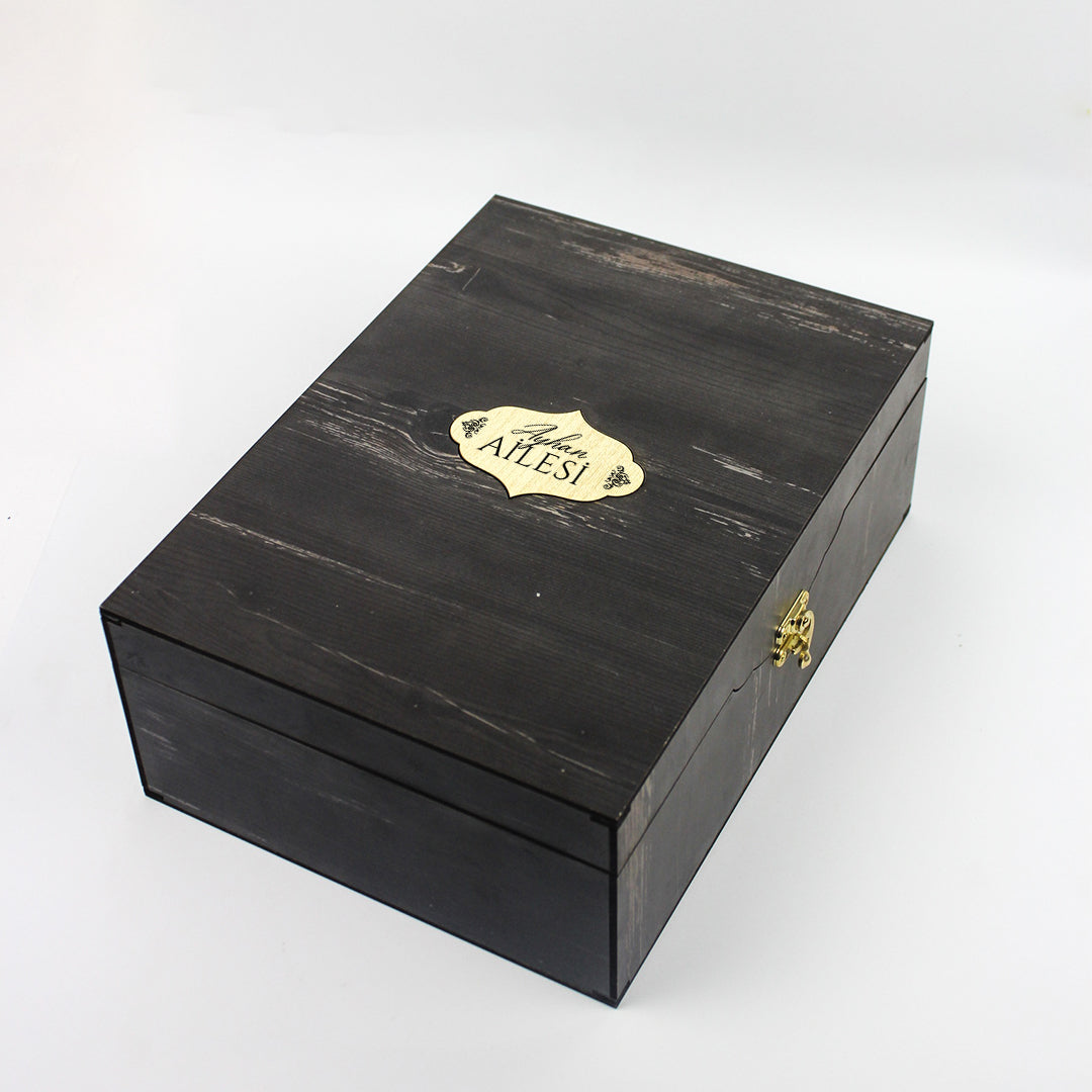 Ahşap Kutulu Kişiye Özel İkili Rakı Kadehi & Karaf Seti