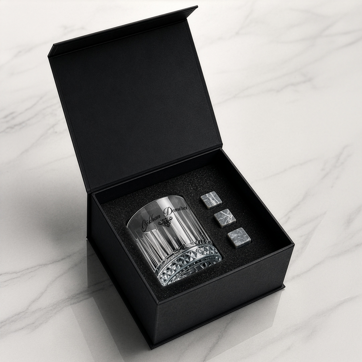 Black Paradise - Premium Kutulu Kişiye Özel Tekli Viski Kadehi